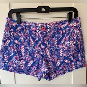 Lilly Pulitzer Cherry Bomb Walsh short